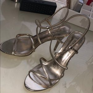 Steve Madden Gold Metallic Heels